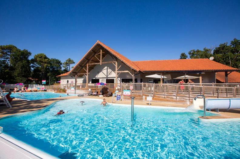 Mh Camping 4* Face Royan Soulac-sur-Mer Extérieur photo